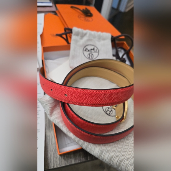 Hermes Accessories - Authentic Hermes Orange Sable Leather Belt - 650 obo